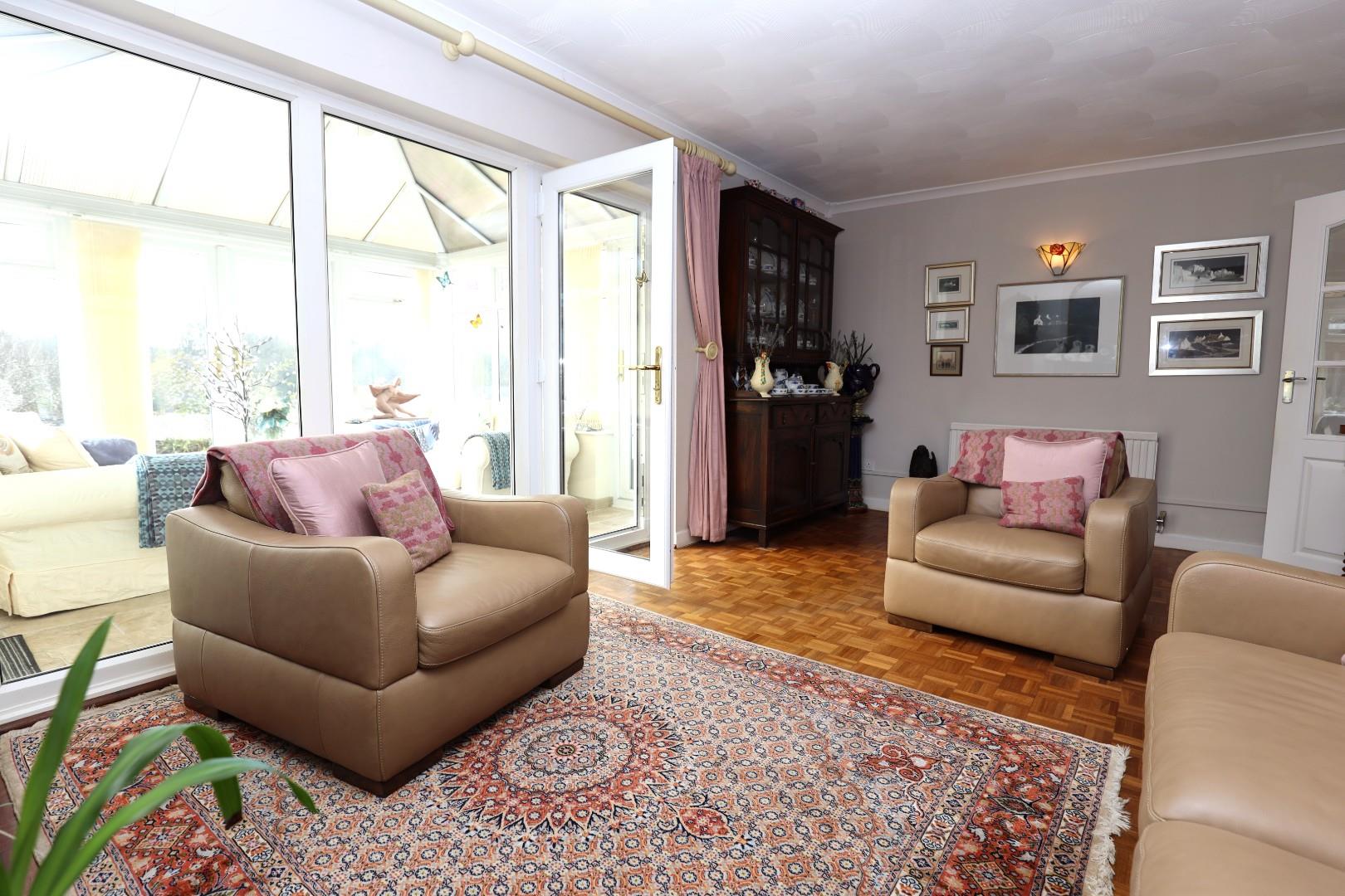 Elms Park, Miskin, Pontyclun